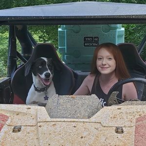 Meet your Posher, Brittany